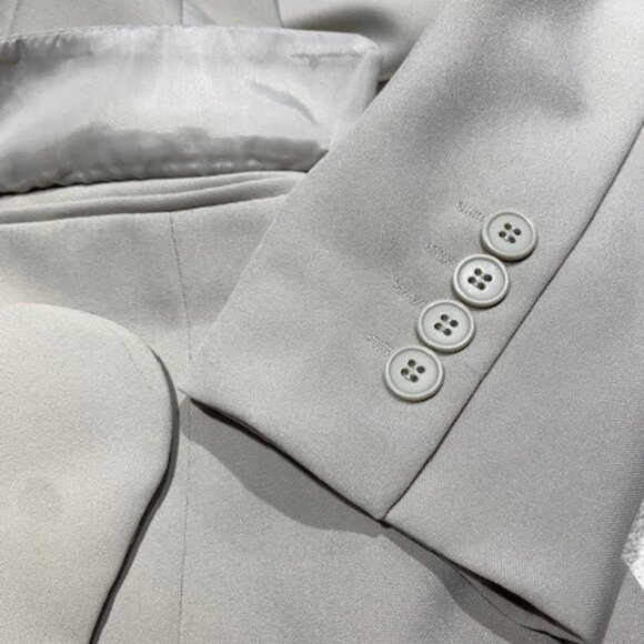 Versatile jacket - Picture 6 of 9